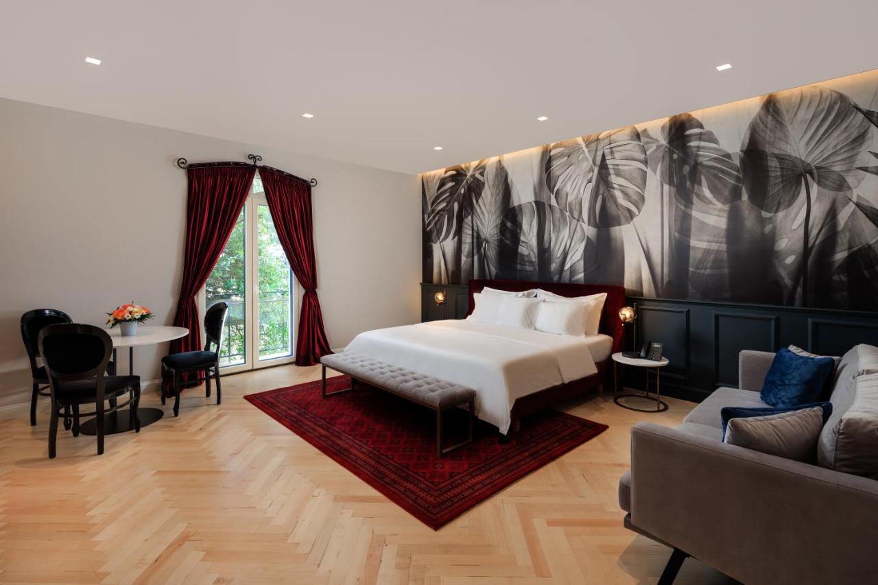 Arte Boutique Hotel ティラナ エクステリア 写真