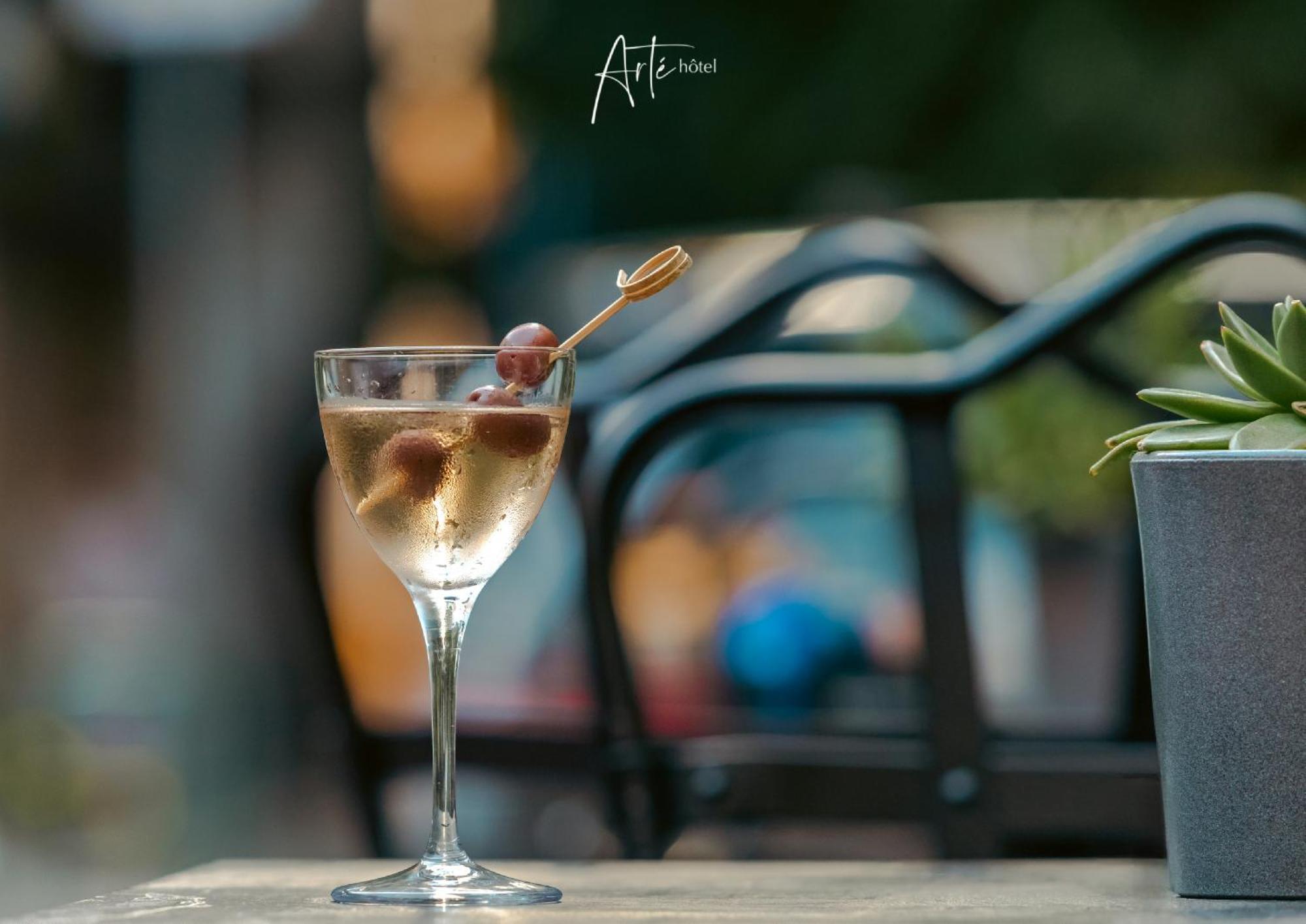 Arte Boutique Hotel ティラナ エクステリア 写真