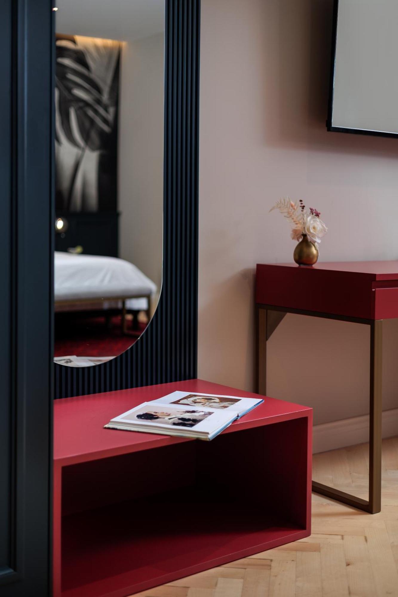 Arte Boutique Hotel ティラナ エクステリア 写真
