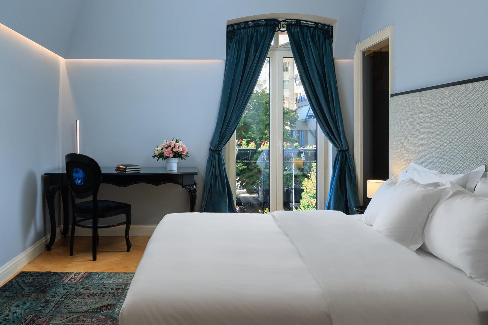 Arte Boutique Hotel ティラナ エクステリア 写真